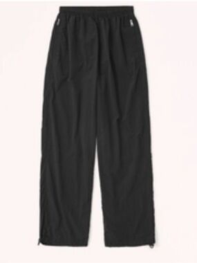 Abercrombie& Fitch Women’s Crinkle Nylon Track Pants- Black XS
